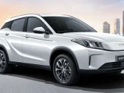 Mobil listrik DFSK Seres 3