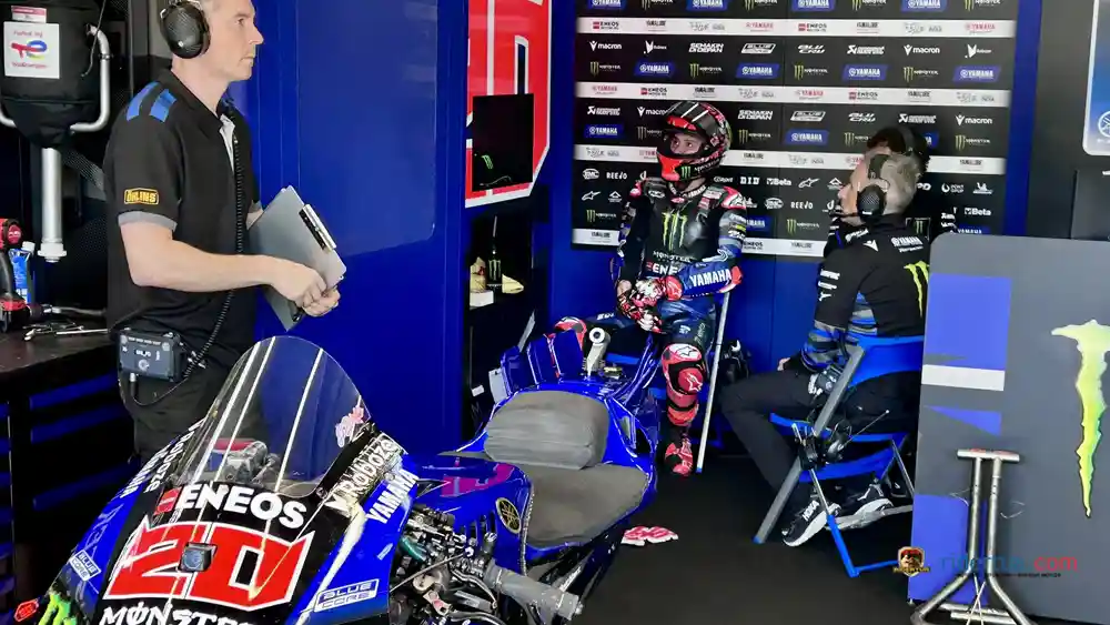 Motor Yamaha YZR-M1 2025 Lebih Cepat, Namun Sulit Dikendalikan, Kurang Cengkeraman dan Boros Ban! 1 Fabio Quartararo - Yamaha YZR-M1 2025