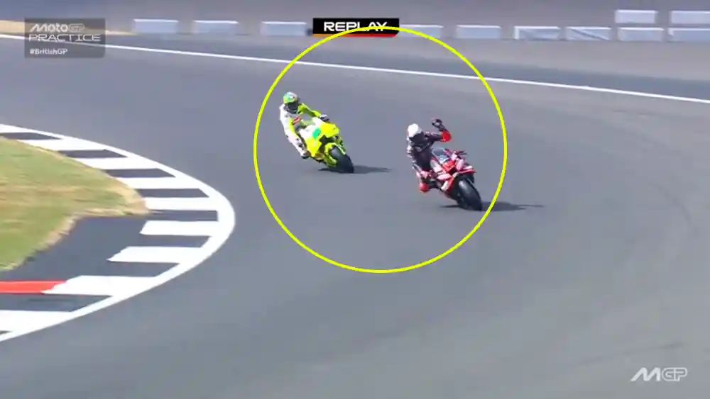 Franco Morbidelli : Apes! Sering Melamun? Belum Juga Menjalani Kualifikasi Sudah Kena Hukuman Turun 3 Posisi Start 1 Franco Morbidelli - Marco Bezzecchi
