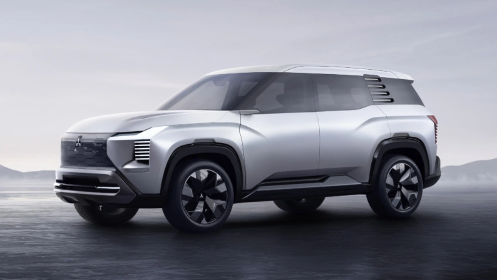 Mitsubishi Tetap Bertahan di Tengah Gempuran Merek Baru 1 Mitsubishi DST Concept Motors 3