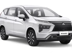 Mobil LMPV Mitsubishi Xpander Facelift 2025 Motors