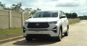 Penjualan mobil hybrid Toyota Kijang Innova Zenix HEV Top Gear Philippines