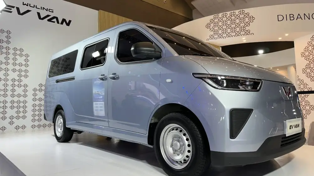 Daihatsu Mau Hadirkan Lawannya Wuling EV Van? 1 Wuling EV Van 2