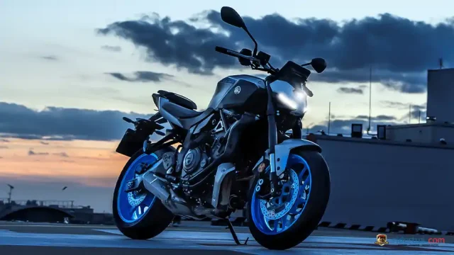 Yamaha MT-07 Y-AMT 2025 Punya Transmisi Canggih dan Makin Praktis!