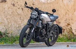 Harga Rp 74 Jutaan, Brixton Crossfire 125 Mesin Kecil Gaya Neo-Retro Harga Rp 74 Jutaan, Brixton Crossfire 125 Mesin Kecil Gaya Neo-Retro