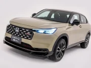 Honda HR-V eHEV 2025 Ridebuster com