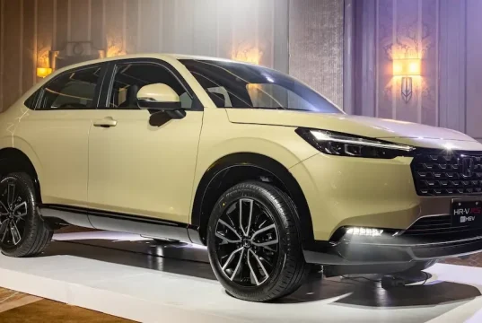 Mobil hybrid Honda HR-V eHEV 2025 Top Gear Philippines