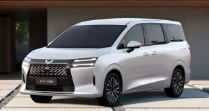 Mobil MPV Wuling Xingguang 730 VOI