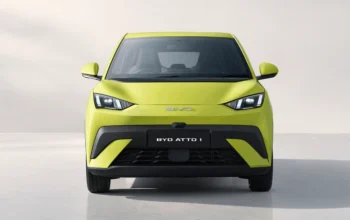 Beda Nasib BYD Atto 1 Dengan Toyota Agya