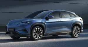 Mobil Listrik Makin Diminati di Indonesia, Penjualan Naik 95 Persen! Ekspor mobil listrik BYD Sealion 7 Cars Singapore