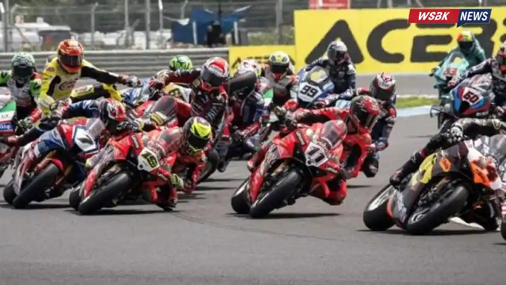 Danilo Petrucci Marah! Hukuman untuk Iannone Terlalu Ringan 2 Danilo Petrucci - Andrea Iannone