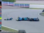 Blunder Fatal! Diogo Moreira Disanksi Berat Usai Sebabkan Tabrakan di Moto2 Sachsenring Diogo Moreira crash dengan David Alonso
