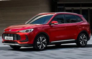 MG Motor MG ZS HEV Top Gear 2