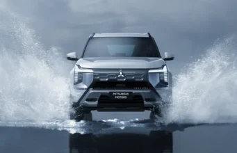 Mitsubishi Destinator dan Wuling Eksion PHEV Dibanderol Rp 400 Jutaan, Pilih Mana? Mitsubishi Destinator Motors