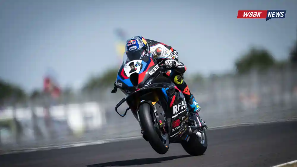 Toprak Razgatlioglu Menggila di Donington, Tapi Bulega Masih Mengintai 1 Toprak Razgatlioglu