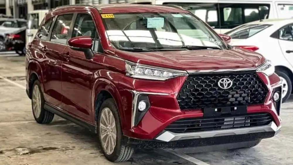 Toyota Bakal Hadirkan Satu Mobil Hybrid di GIIAS 2025? 1 Toyota Veloz CarCuide PH