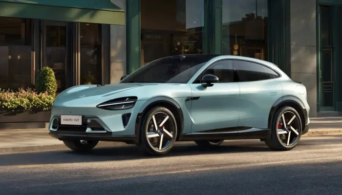 Xiaomi YU7 Car Magazine