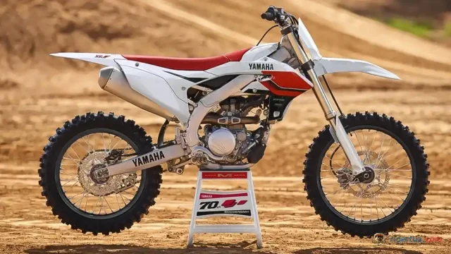 Yamaha YZ Series 70th Anniversary Edition: Livery-nya Khas Edisi Spesial..!