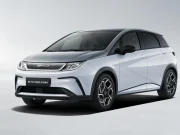 Merek Mobil listrik BYD Dolphin
