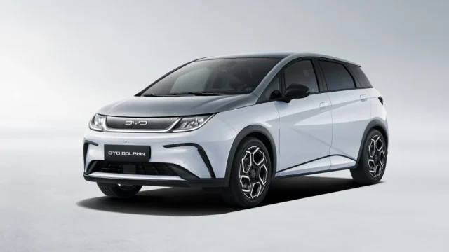 Mobil listrik BYD Dolphin