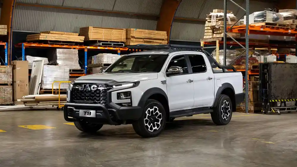 JAC Motors Resmi Hadir di Indonesia, Ada Pikap D-Cab T9! 1 JAC Motors T9 Drive
