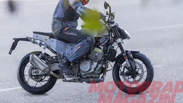 KTM 790 Duke 2027 Muncul Motor 'Tanpa Baju', KTM 790 Duke 2027 Diyakini Tengah Dikembangkan