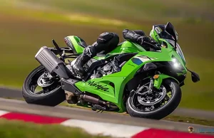 Grafis Baru Harga Spesial! Kawasaki Ninja ZX-6R 2026 Hadir di Indonesia