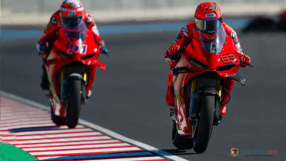 Uji Coba Perdana Balaton Park: Marc Marquez & Bagnaia Sepakat, Trek Ini Bikin Pusing! 2 Michele Pirro - Marc Marquez