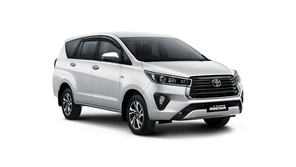 Toyota Kijang Innova Generasi Ke-2 Masih Dijual Seperti Biasa 2 Toyota Kijang Innova Reborn TAM