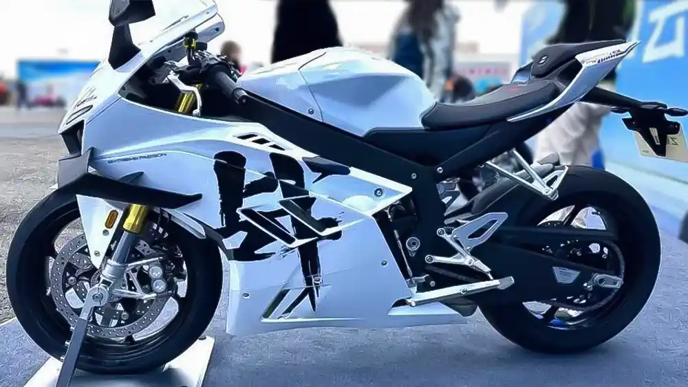 Target Top Speed 299 KM/J! ZXJC 820RR Supersport dengan Mesin 3 Silinder 2 ZXJC, ZXJC 820RR, 820RR, motor sport, supersport