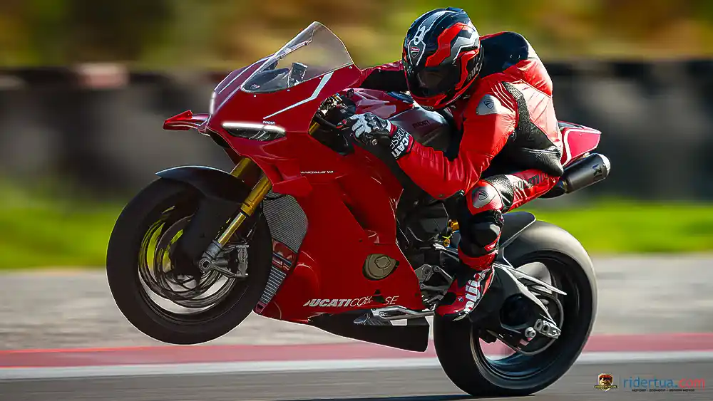 Model Terbaru Ducati Panigale V4 R 2026 Meluncur Khusus Buat WSBK, Performa Tetap Buas! 3 Ducati, Panigale V4, Ducati Panigale V4 R, superbike, motor sport