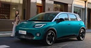 Mobil listrik GAC Aion UT Indonesia