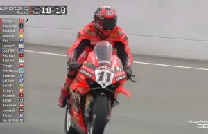 Hasil Race 2 WSBK Aragon 2025: Nicolo Bulega Menang Hasil Race 2 WSBK Aragon 2025