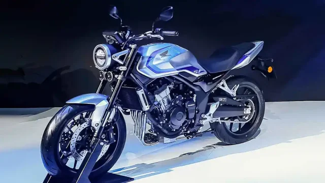 Akhirnya Honda CB500 Super Four Meluncur! Motor Baru Bergaya Retro yang Khas