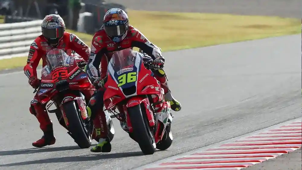 Joan Mir : Mandalika Bukanlah Trek Favorit Saya, Tetapi Motor Kami Kompetitif Sekarang 3 Joan Mir - Marc Marquez