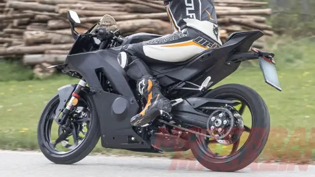 KTM 490 RC Spy Shot KTM 490 RC Terlihat Sedang Dites, Hasil Kerja Sama dengan Pabrikan China