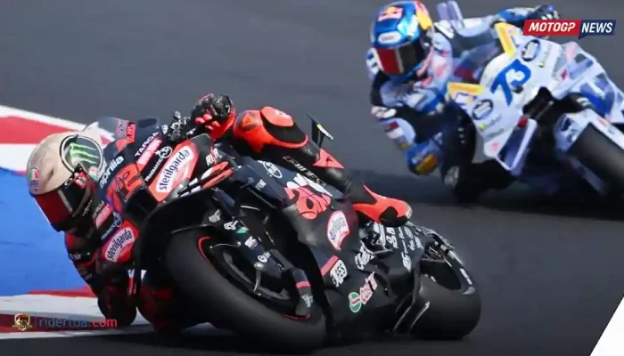 Marco Bezzecchi - Alex Marquez