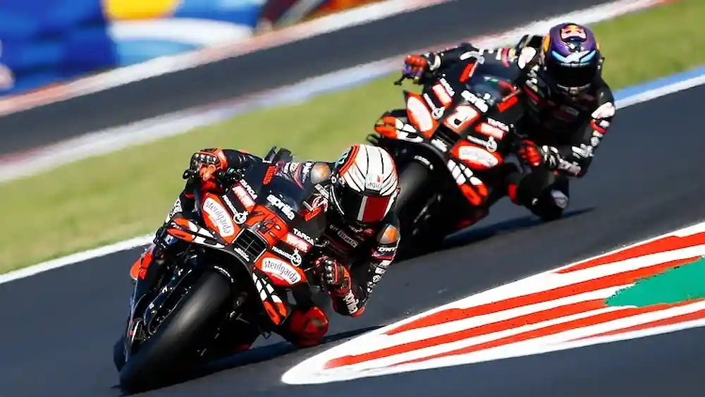 Martin Towing Marco Bezzecchi : Tidak Direncanakan! 2 Marco Bezzecchi - Jorge Martin