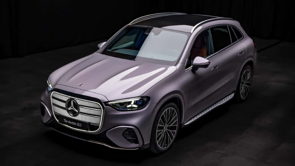 Mercedes-Benz GLC EQ, SUV Listrik Modern yang akan Dijual Tahun 2026 1 Mercedes-Benz GLC EQ Motor1