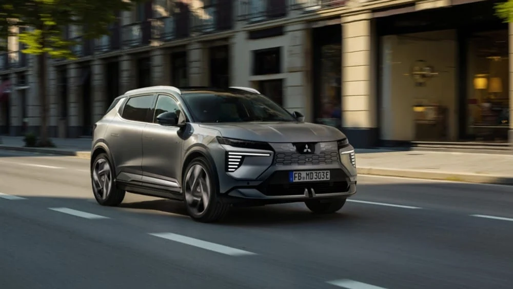 Mitsubishi Hadirkan Kembali Eclipse Cross di Tahun 2025, Tapi... 1 Mitsubishi Eclipse Cross EV electrive