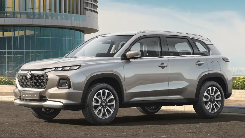Grand Vitara di Tengah Kehadiran Suzuki Victoris di Tahun 2025 3 Suzuki Grand Vitara 3