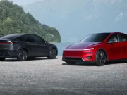 Tesla Model Y Performance 2025 Drive