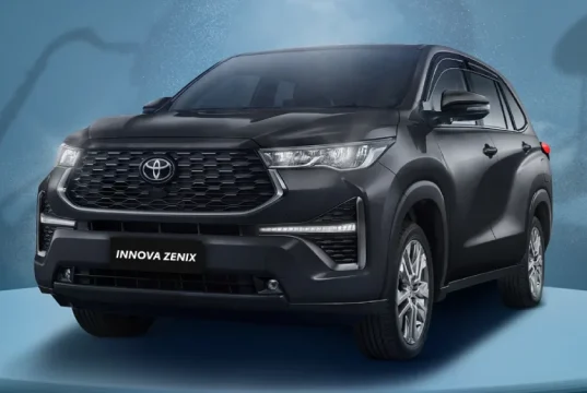 Penjualan Mobil MPV Toyota Kijang Innova Zenix Malaysia