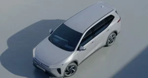 VinFast Limo Green