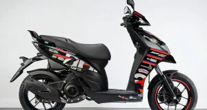 Makin Sporty! Skutik Aprilia SR-GP Replica 175 Mirip Motor MotoGP-nya Grafis Spesial