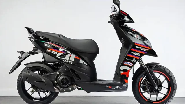 Aprilia SR-GP Replica 175 Makin Sporty! Skutik Aprilia SR-GP Replica 175 Mirip Motor MotoGP-nya Grafis Spesial