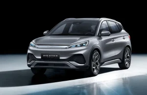 Penjualan Mobil BYD Bulan Lalu Turun 20 Persen, Tapi… Merek Mobil listrik BYD Atto 3