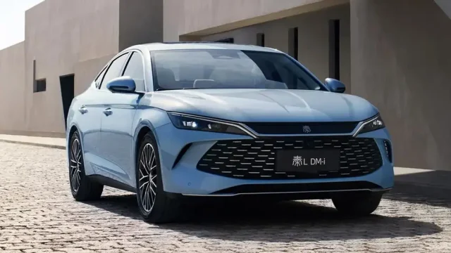 BYD Qin L DM-i Auto in China BYD Qin L DM-i Auto in China