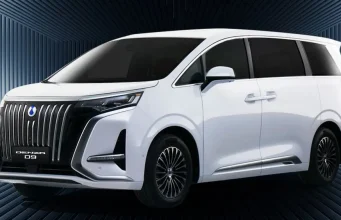 Ekspor Mobil listrik Denza D9 VOI