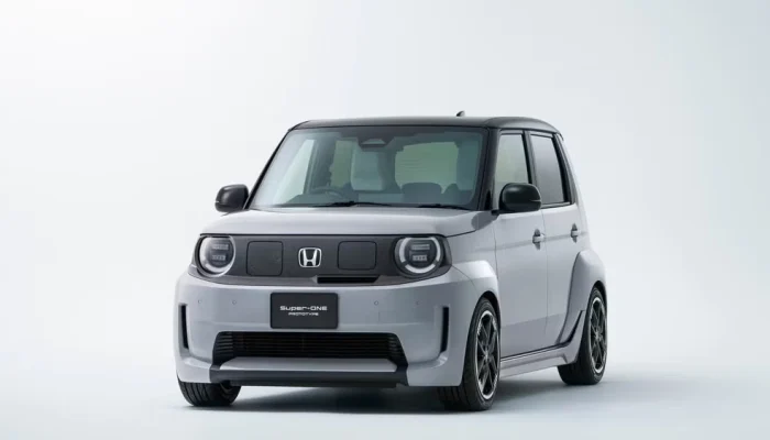 Honda Super One Prototype EV Car and Drive